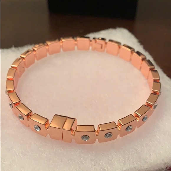 Premier Designs Jewelry - Premier Designs magnetic close bracelet